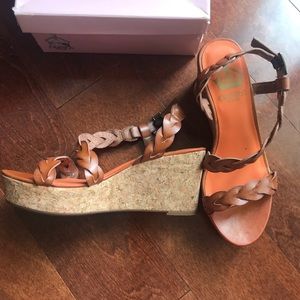 NEW brown sugar Dryden vintage crown